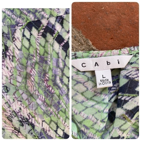 CAbi #746 Darby Sheer snakeskin Size large top - Picture 8 of 8